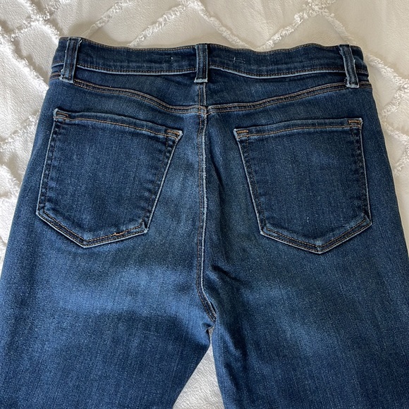 J Brand skinny jeans, size 26. Very soft and very stretchy fabric. - Picture 5 of 7
